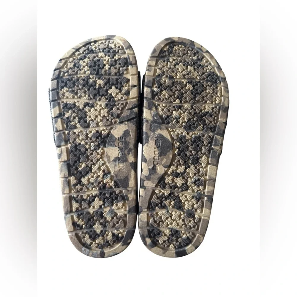 HEY DUDE MEN'S PHOENIX SOX CAMOUFLAGE SLIDES